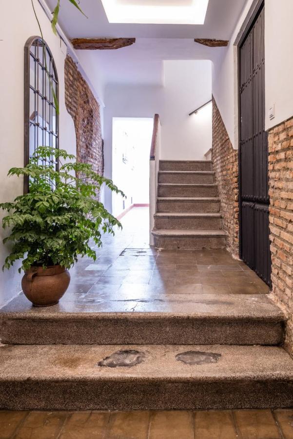Ferienwohnung Apartamento Junto A Hospital Real Granada Exterior foto