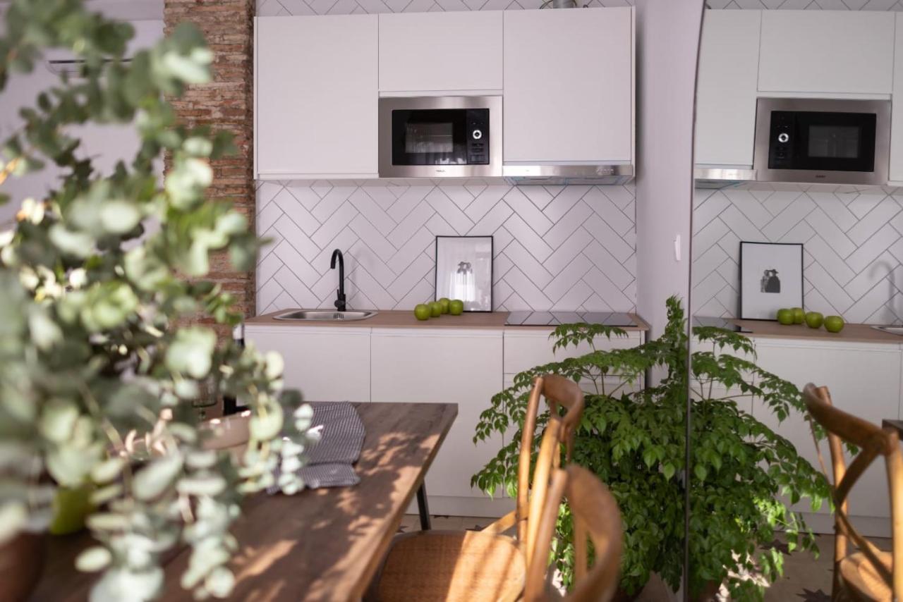 Ferienwohnung Apartamento Junto A Hospital Real Granada Exterior foto